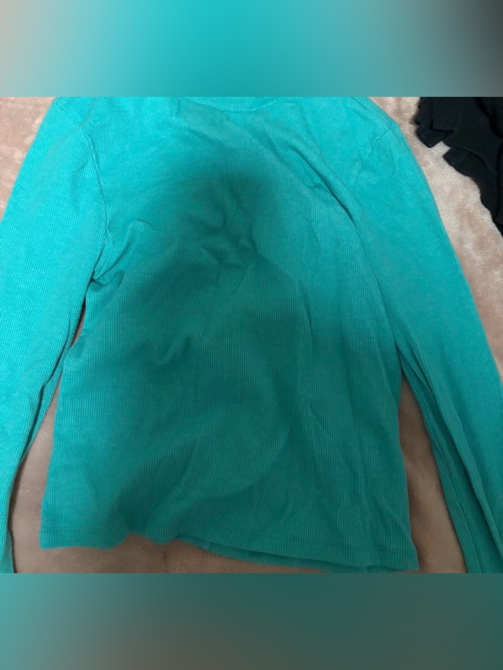 Size small American eagle long sleeve shirt